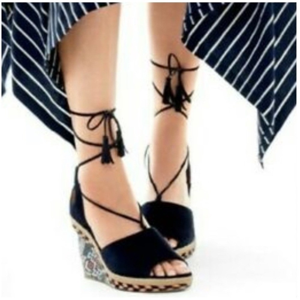 Cabi Navy Blue Suede Lace Up Tassel Espadrille Wedge Sandals Geometric Boho 6M